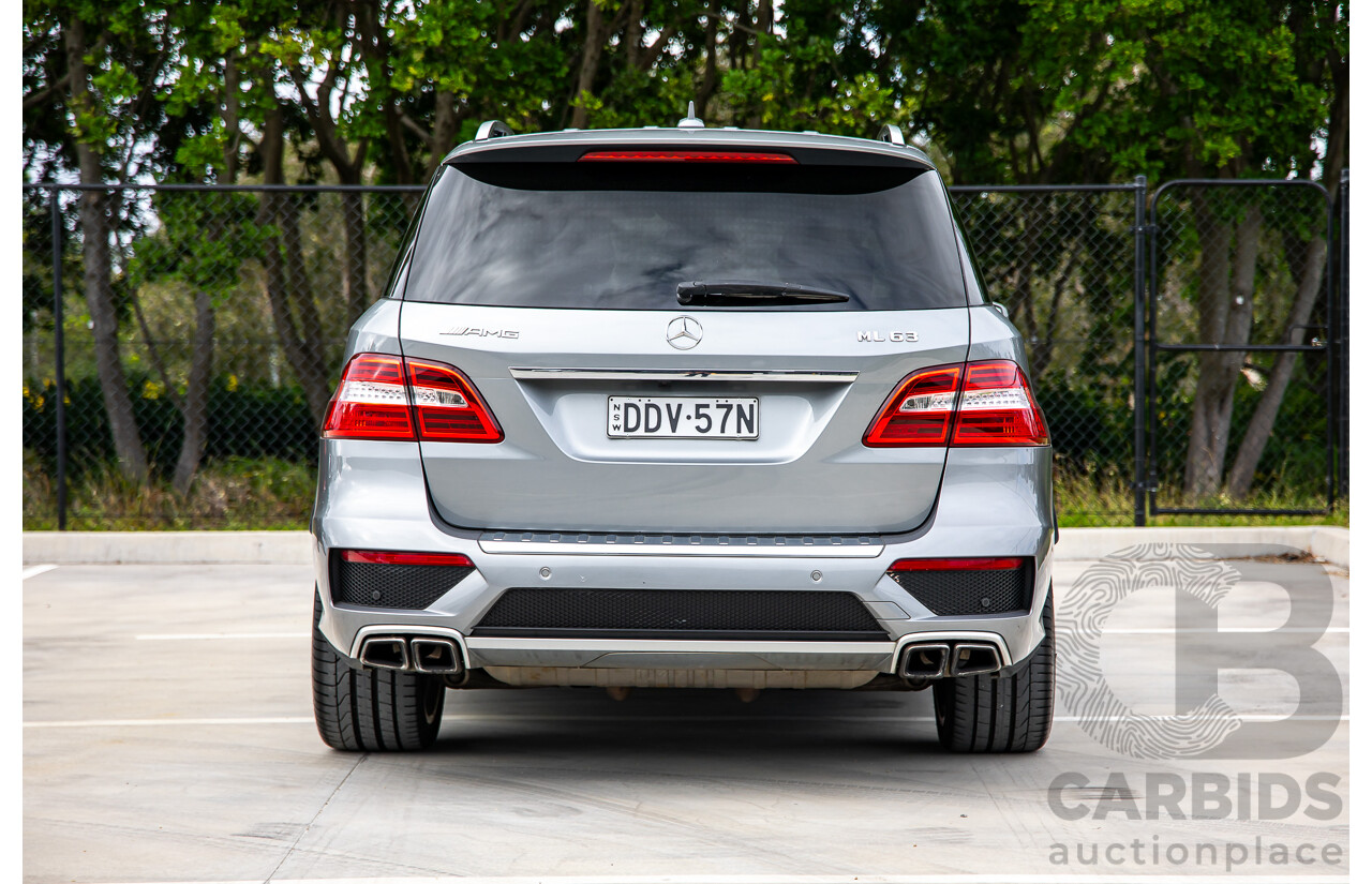 6/2012 Mercedes-Benz ML 63 AMG (4x4) 166 4d Wagon Palladium Silver Metallic Twin Turbo V8 5.5L