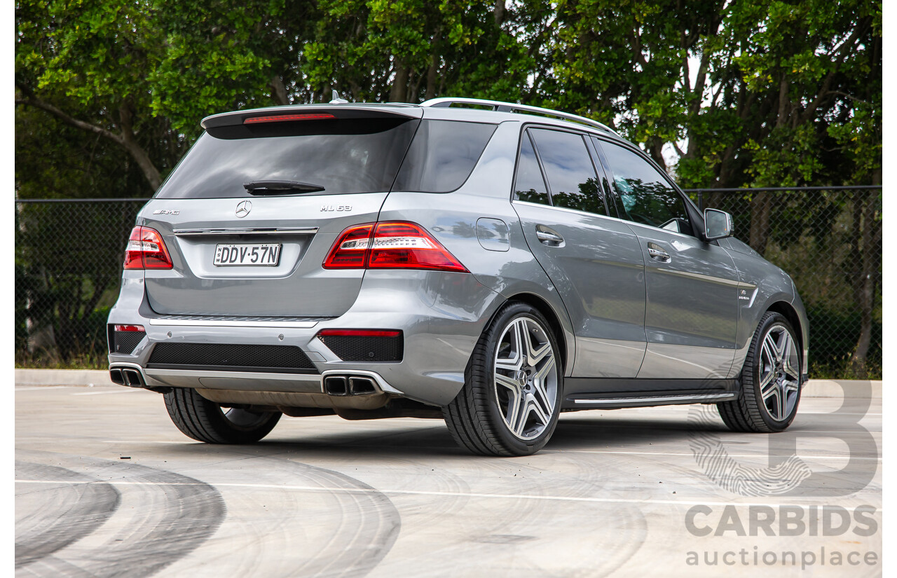 6/2012 Mercedes-Benz ML 63 AMG (4x4) 166 4d Wagon Palladium Silver Metallic Twin Turbo V8 5.5L