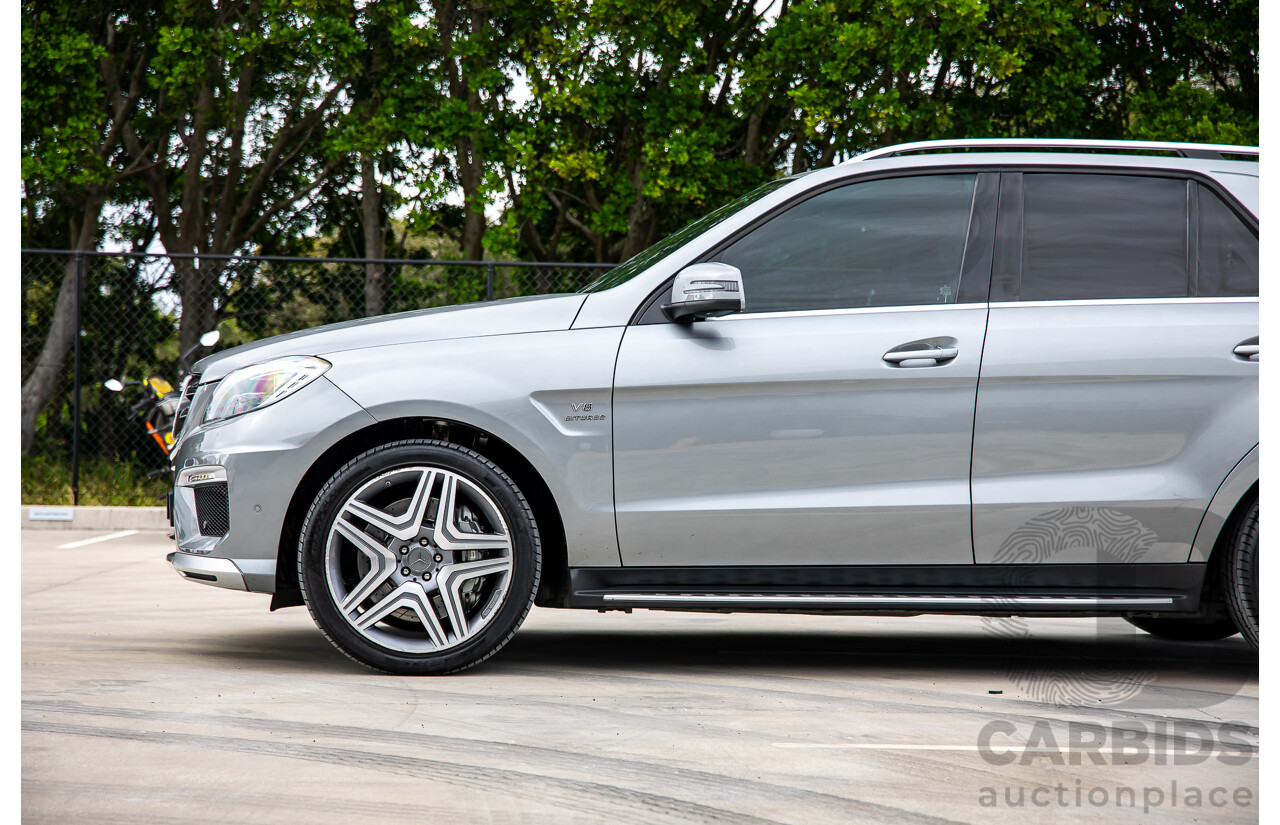 6/2012 Mercedes-Benz ML 63 AMG (4x4) 166 4d Wagon Palladium Silver Metallic Twin Turbo V8 5.5L