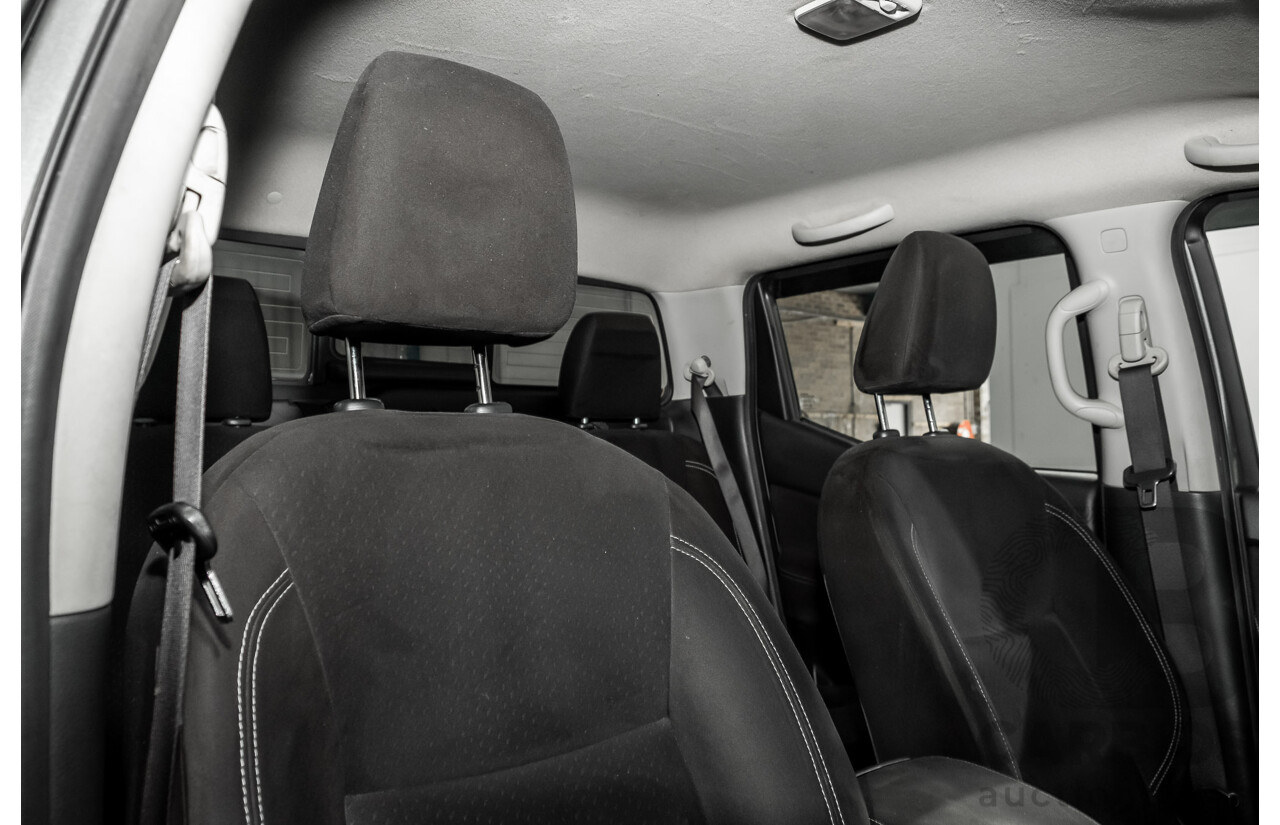 04/2017 Nissan Navara ST (4x4) D23 Series II Dual Cab Utility Grey Turbo Diesel 2.3L