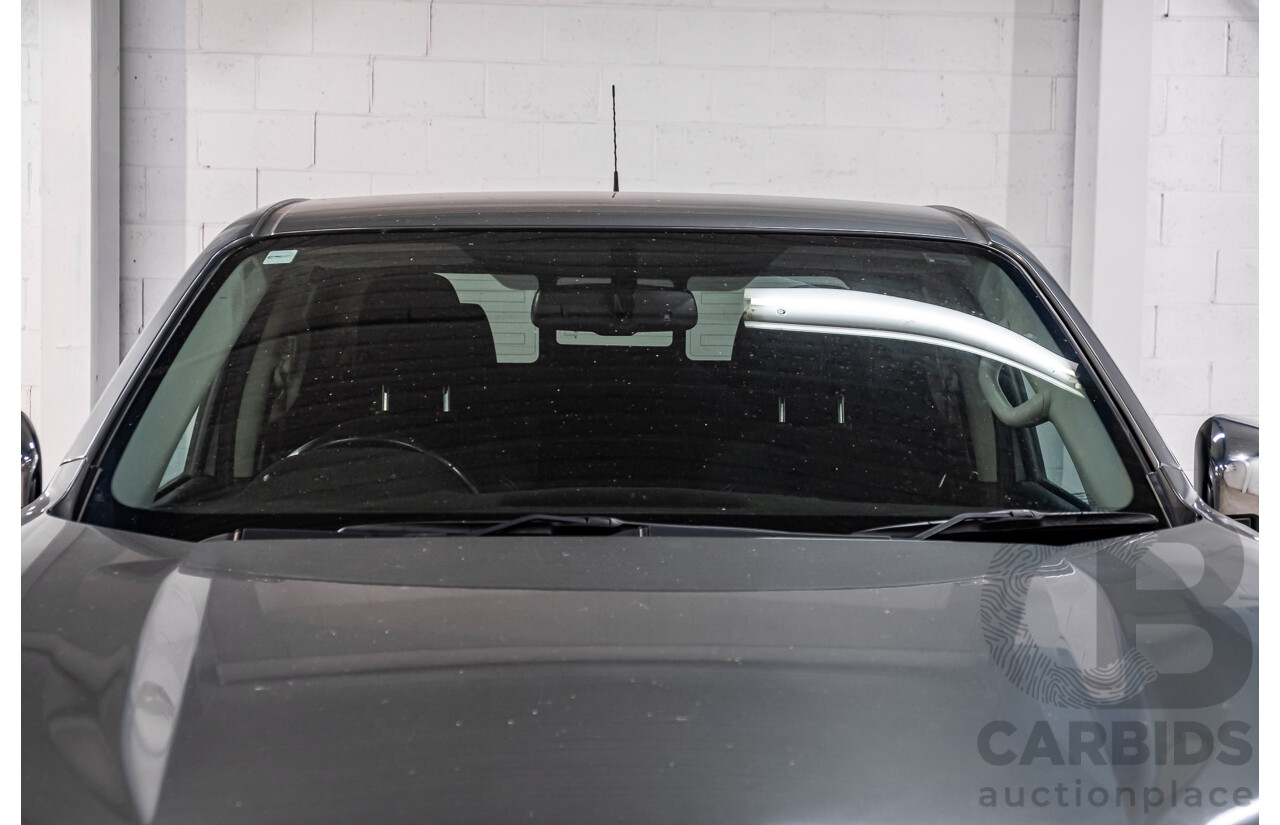 04/2017 Nissan Navara ST (4x4) D23 Series II Dual Cab Utility Grey Turbo Diesel 2.3L