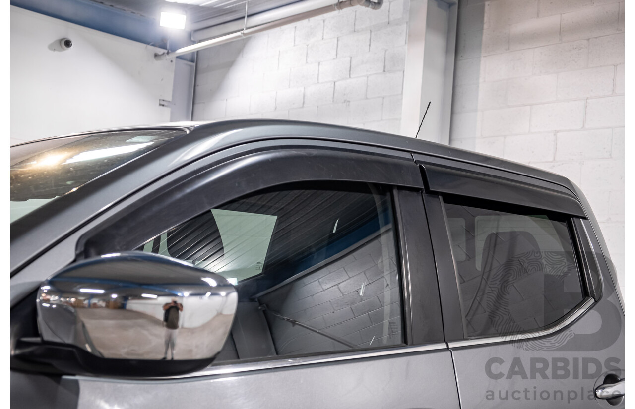 04/2017 Nissan Navara ST (4x4) D23 Series II Dual Cab Utility Grey Turbo Diesel 2.3L