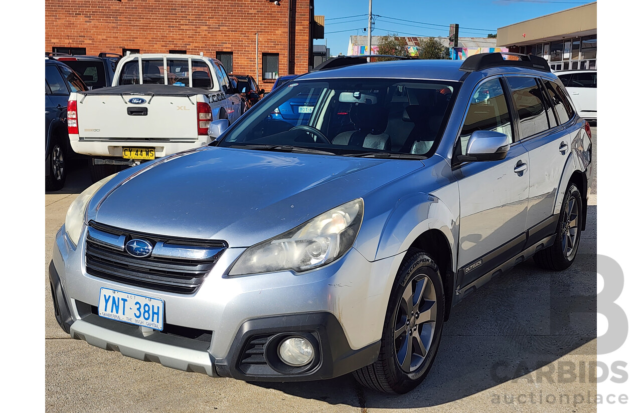 11/2013 Subaru Outback 2.5i MY14 4d Wagon Silver 2.5L