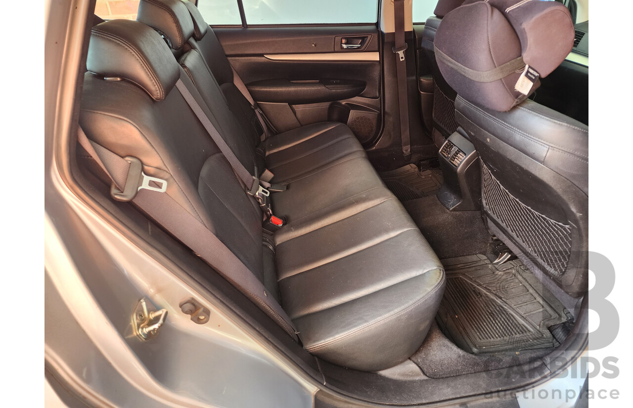 11/2013 Subaru Outback 2.5i MY14 4d Wagon Silver 2.5L