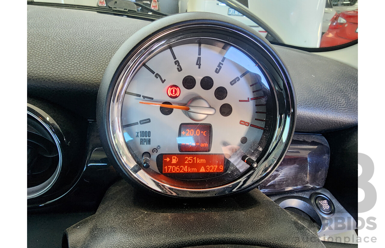 8/2009 Mini Cooper S R56 2d Hatchback White 1.6L