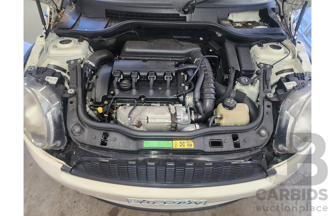 8/2009 Mini Cooper S R56 2d Hatchback White 1.6L