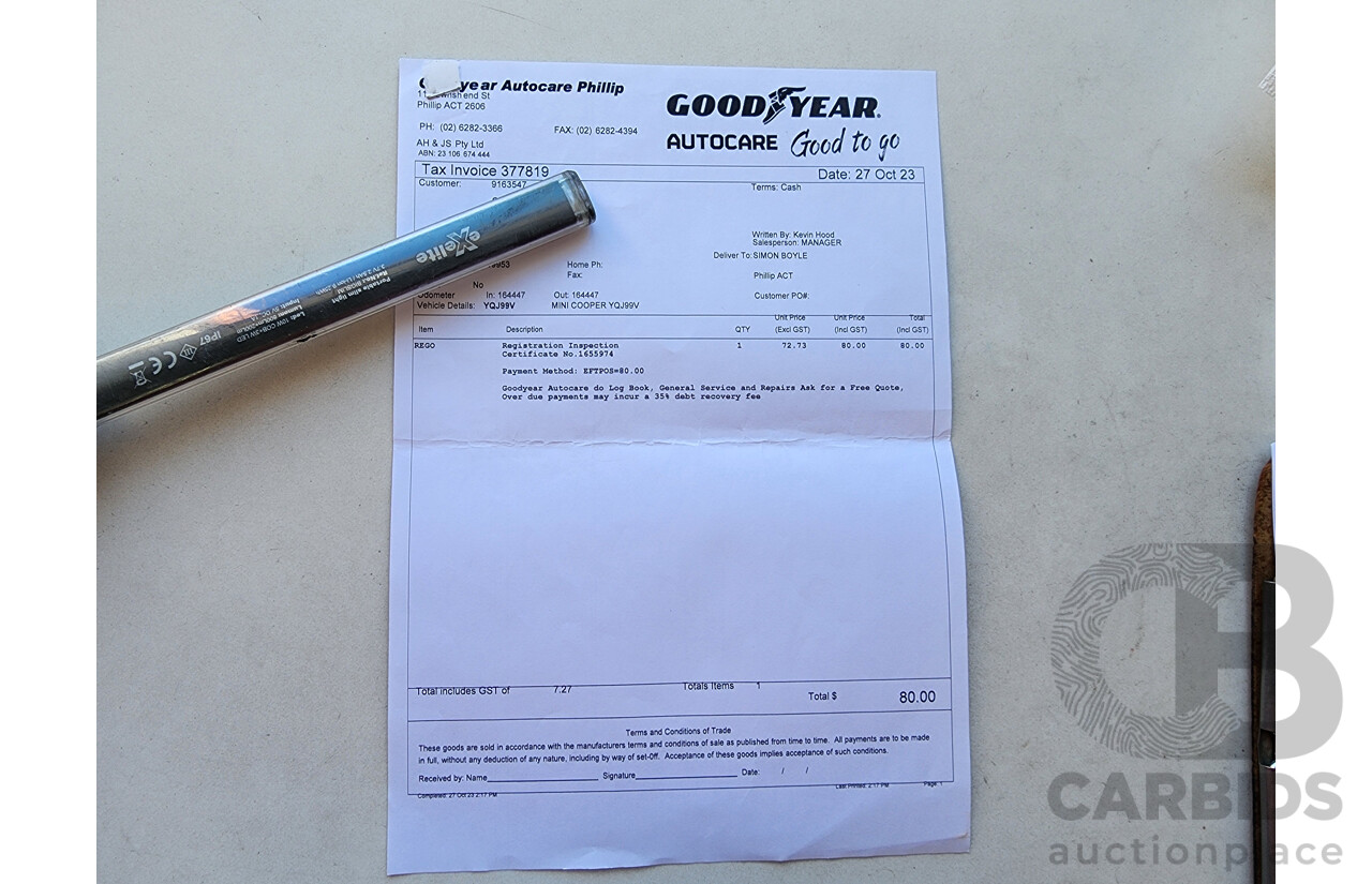 8/2009 Mini Cooper S R56 2d Hatchback White 1.6L