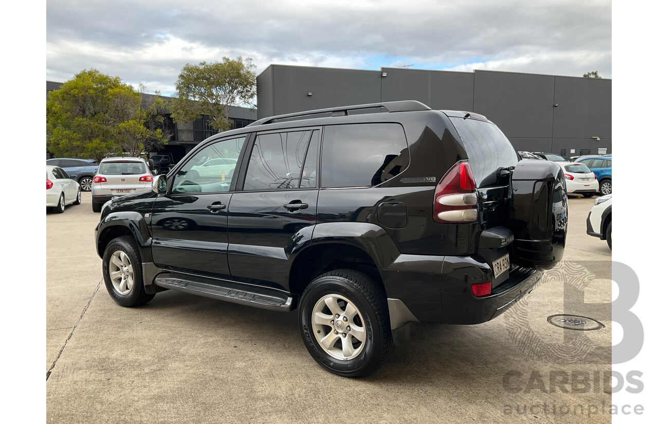 11/2003 Toyota Landcruiser Prado Grande (4x4) GRJ120R 4d Wagon Black 4.0L