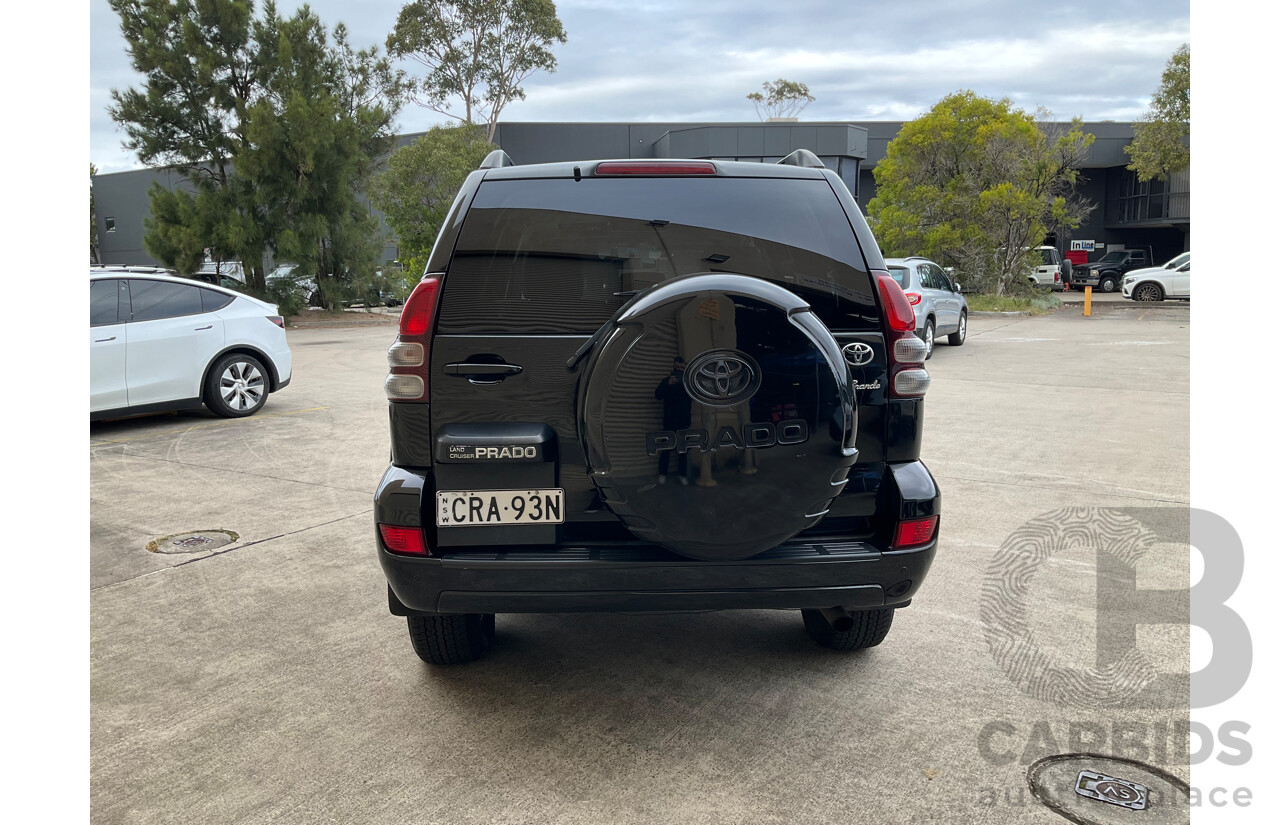 11/2003 Toyota Landcruiser Prado Grande (4x4) GRJ120R 4d Wagon Black 4.0L
