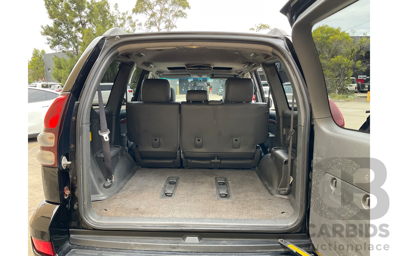 11/2003 Toyota Landcruiser Prado Grande (4x4) GRJ120R 4d Wagon Black 4.0L