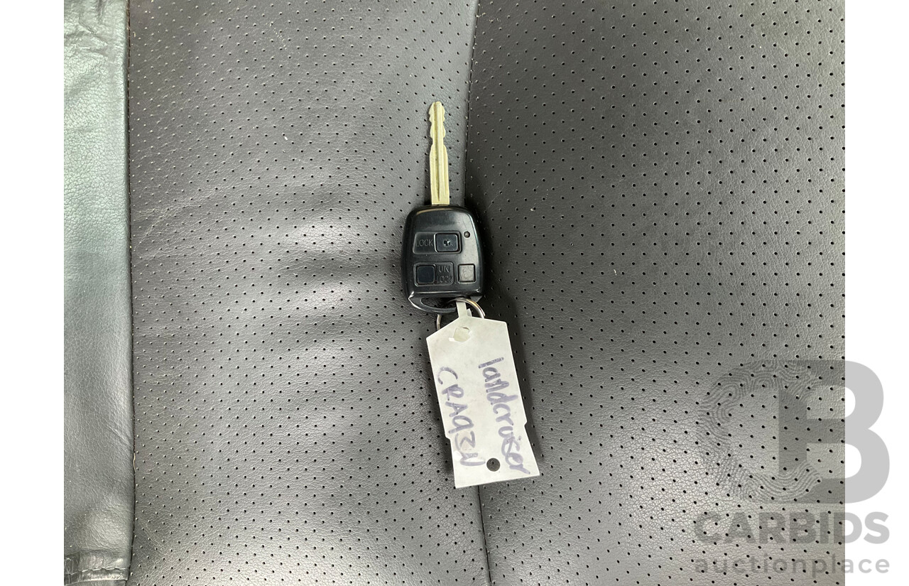 11/2003 Toyota Landcruiser Prado Grande (4x4) GRJ120R 4d Wagon Black 4.0L