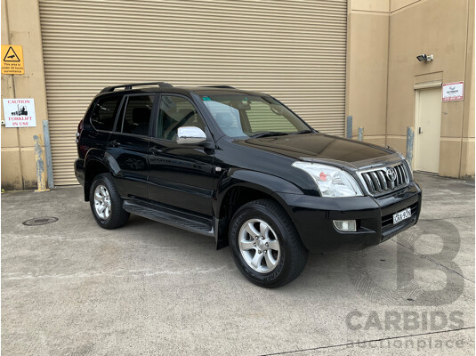 11/2003 Toyota Landcruiser Prado Grande (4x4) GRJ120R 4d Wagon Black 4.0L