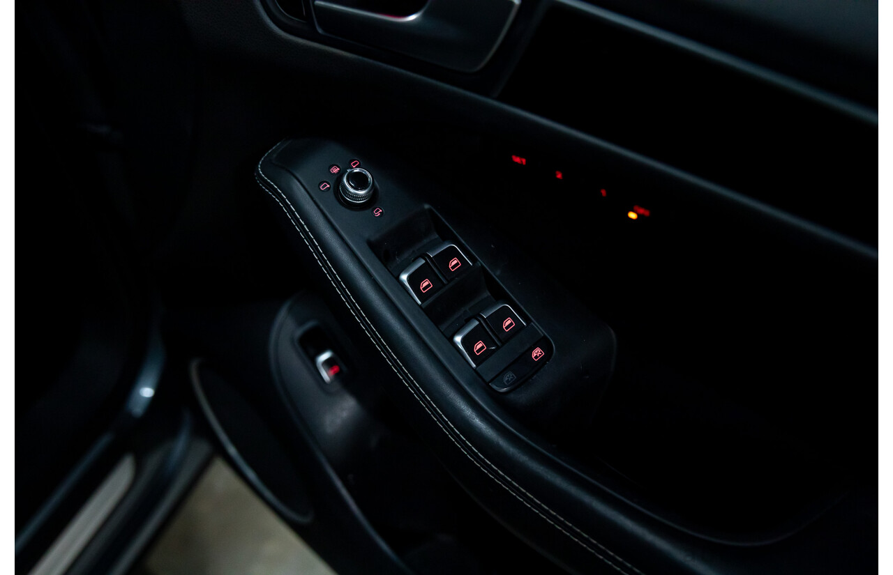 6/2014 Audi SQ5 3.0 TDI Quattro 8R MY14 5d Wagon Monsoon Grey Metallic Twin Turbo Diesel V6 3.0L