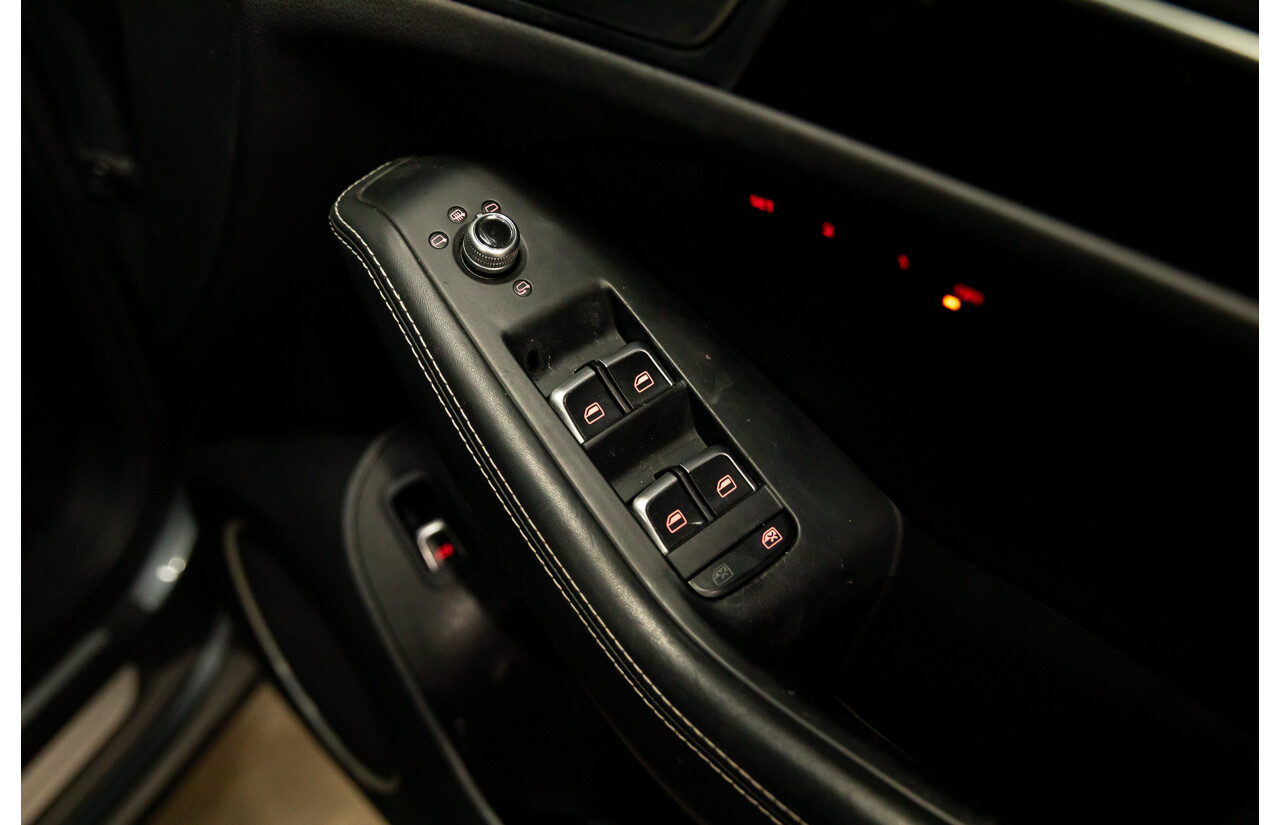 6/2014 Audi SQ5 3.0 TDI Quattro 8R MY14 5d Wagon Monsoon Grey Metallic Twin Turbo Diesel V6 3.0L