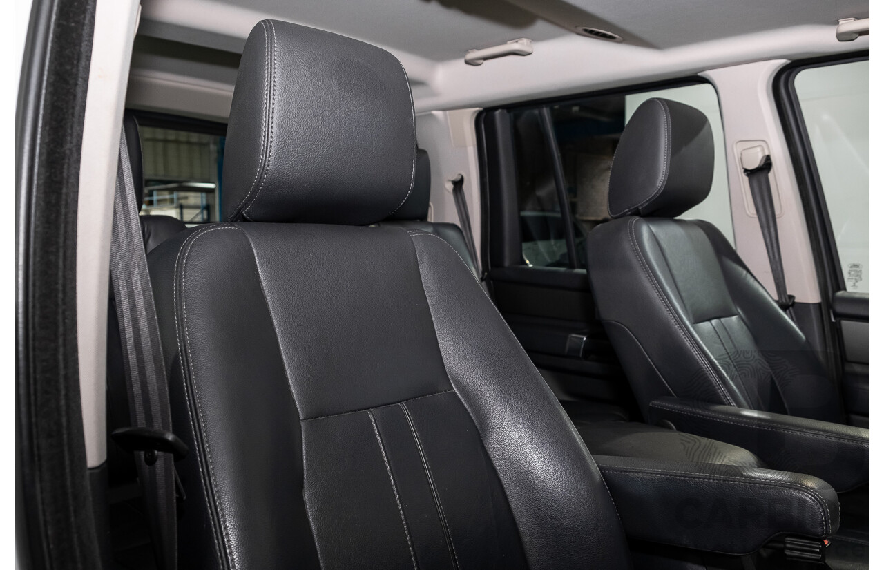 8/2016 Land Rover Discovery SDV6 HSE (4x4) LC MY16.5 4d Wagon Fuji White Twin Turbo Diesel V6 3.0L