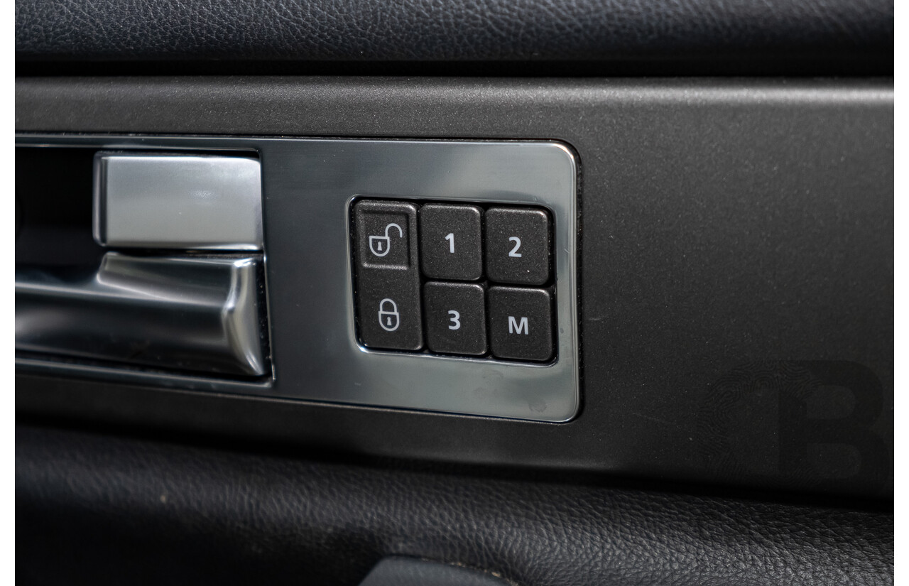 8/2016 Land Rover Discovery SDV6 HSE (4x4) LC MY16.5 4d Wagon Fuji White Twin Turbo Diesel V6 3.0L