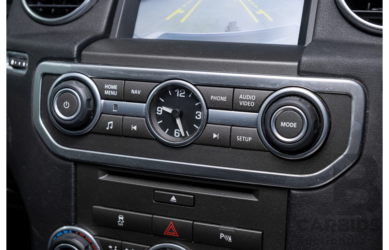 8/2016 Land Rover Discovery SDV6 HSE (4x4) LC MY16.5 4d Wagon Fuji White Twin Turbo Diesel V6 3.0L