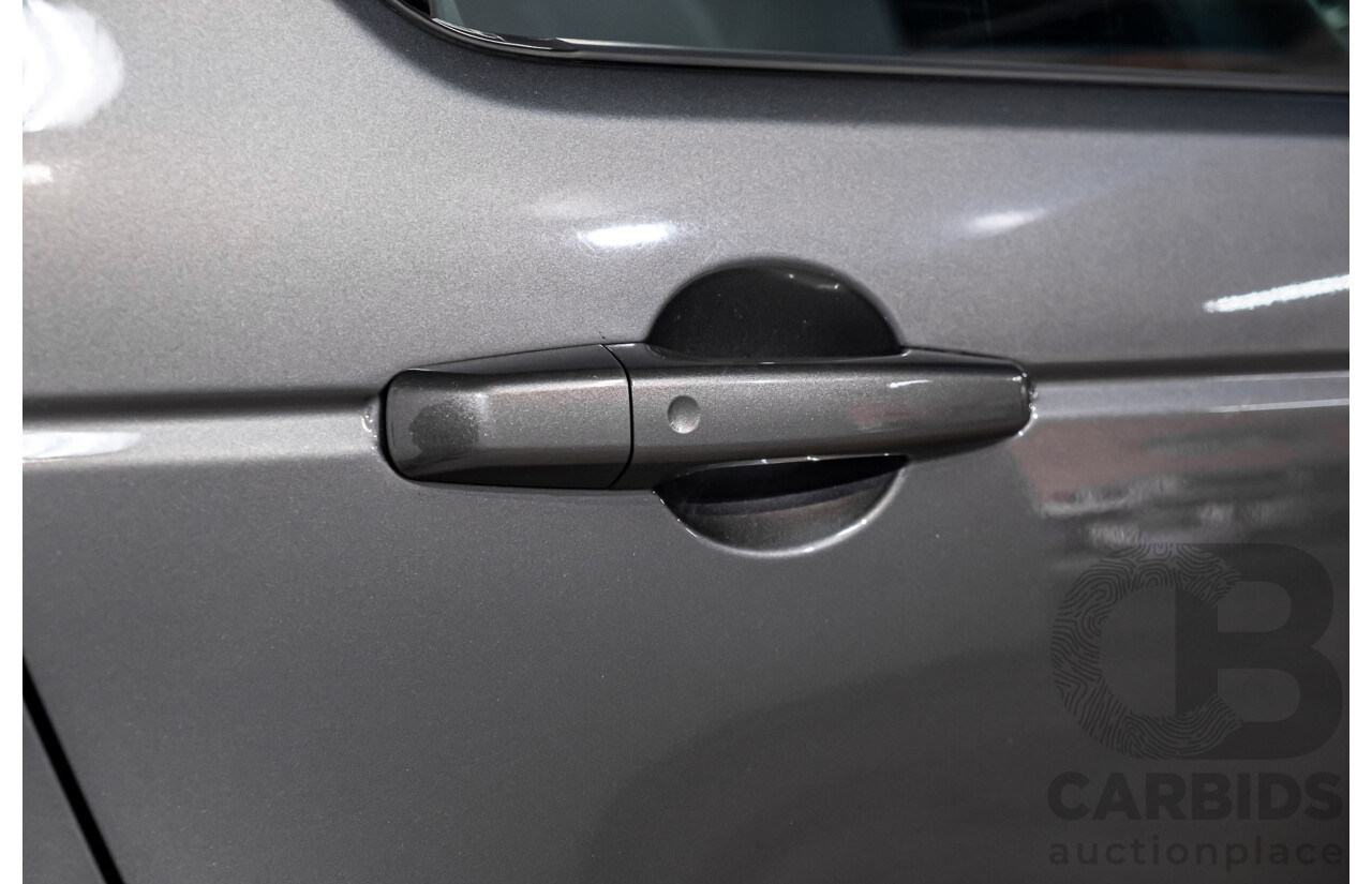 8/2015 Land Rover Discovery Sport TD4 HSE LC 4d Wagon Corris Grey Metallic Turbo Diesel 2.2L