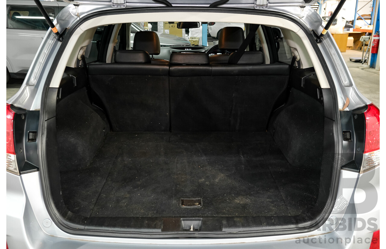 02/2013 Subaru Outback 2.5i Premium (AWD) MY13 4D Wagon Silver 2.5L