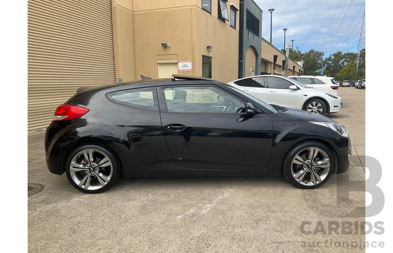 8/2012 Hyundai Veloster + FS MY13 3d Coupe Black 1.6L