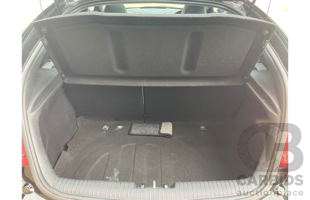 8/2012 Hyundai Veloster + FS MY13 3d Coupe Black 1.6L