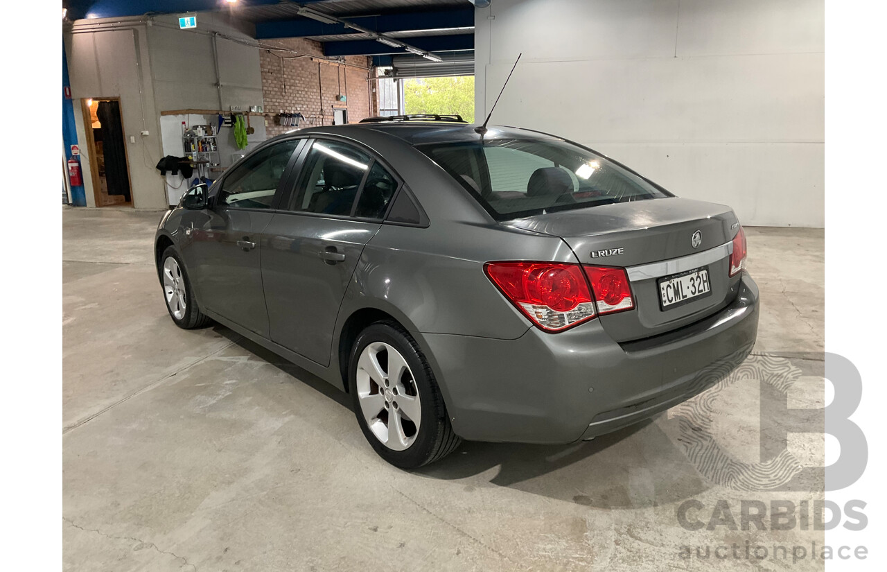 3/2013 Holden Cruze CD JH MY13 4d Sedan Grey 1.8L
