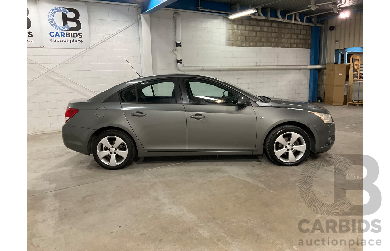 3/2013 Holden Cruze CD JH MY13 4d Sedan Grey 1.8L