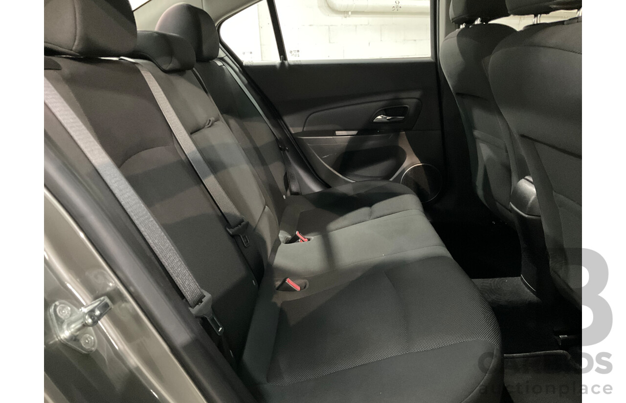 3/2013 Holden Cruze CD JH MY13 4d Sedan Grey 1.8L