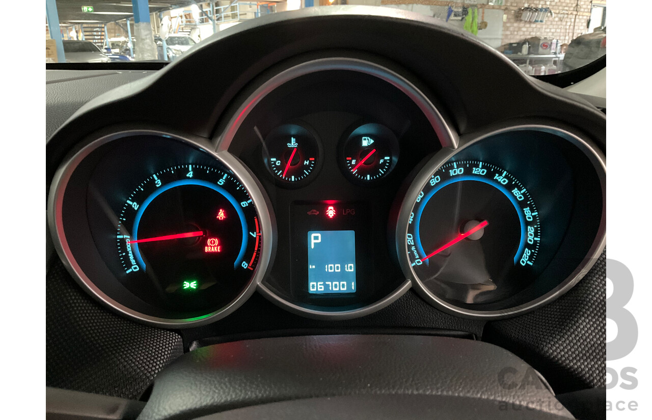 3/2013 Holden Cruze CD JH MY13 4d Sedan Grey 1.8L