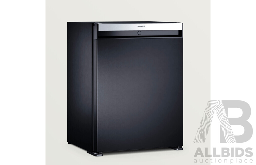 DOMETIC HiPro Evolution Compressor 40L-Class 33L Left Hinged Mini Bar Fridge  (C40SL2) - ORP $509