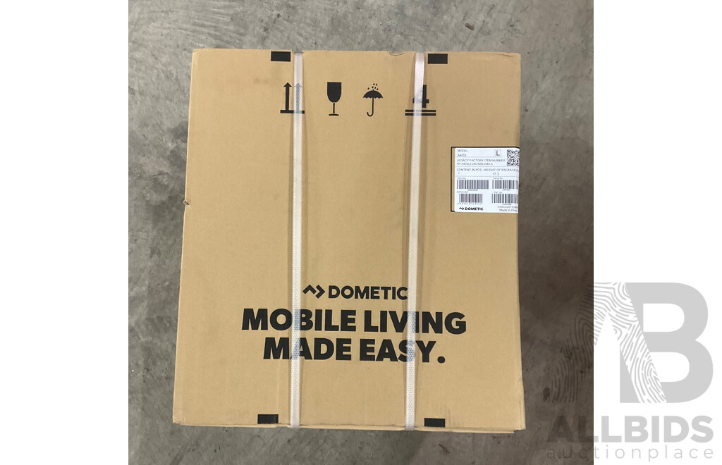 DOMETIC HiPro Evolution 40L-Class 33L Left Hinged Mini Bar Fridge  (A40SL2) - ORP $469