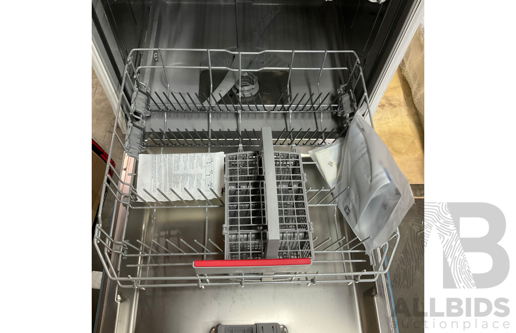 BOSCH 60cm Fully Integrated Dishwasher (SMV4HTX01A) - ORP $1,299