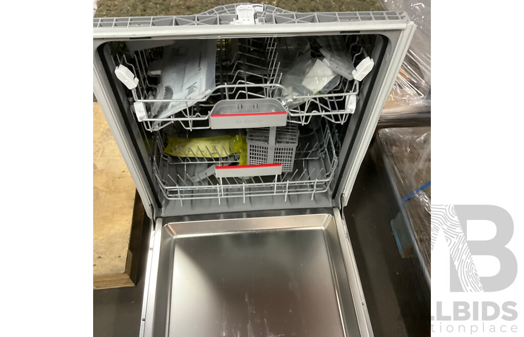 BOSCH 60cm Fully Integrated Dishwasher (SMV4HTX01A) - ORP $1,299
