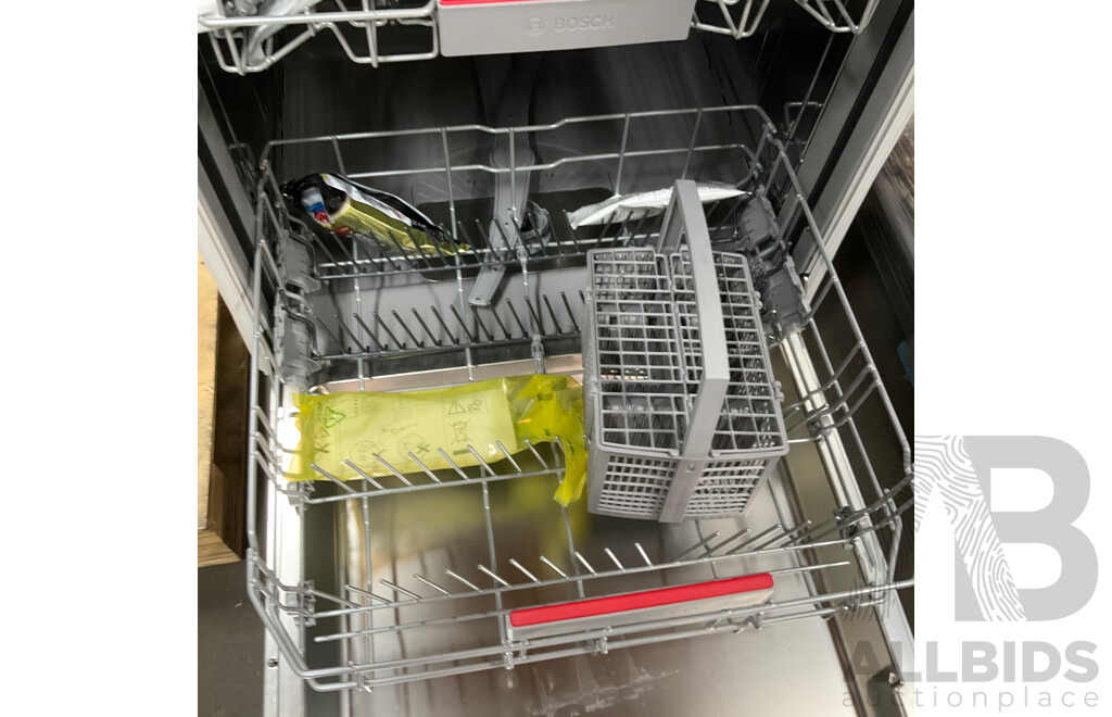 BOSCH 60cm Fully Integrated Dishwasher (SMV4HTX01A) - ORP $1,299