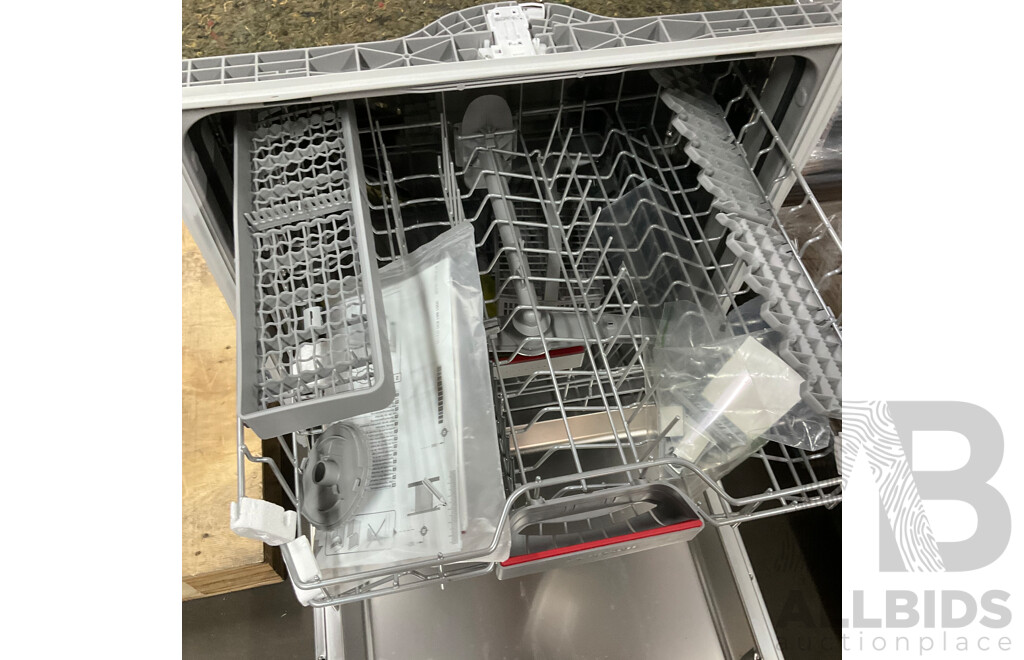 BOSCH 60cm Fully Integrated Dishwasher (SMV4HTX01A) - ORP $1,299