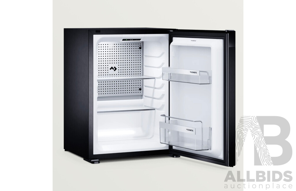 DOMETIC HiPro Evolution Compressor 40L-Class 33L Left Hinged Mini Bar Fridge  (C40SL2) - ORP $509