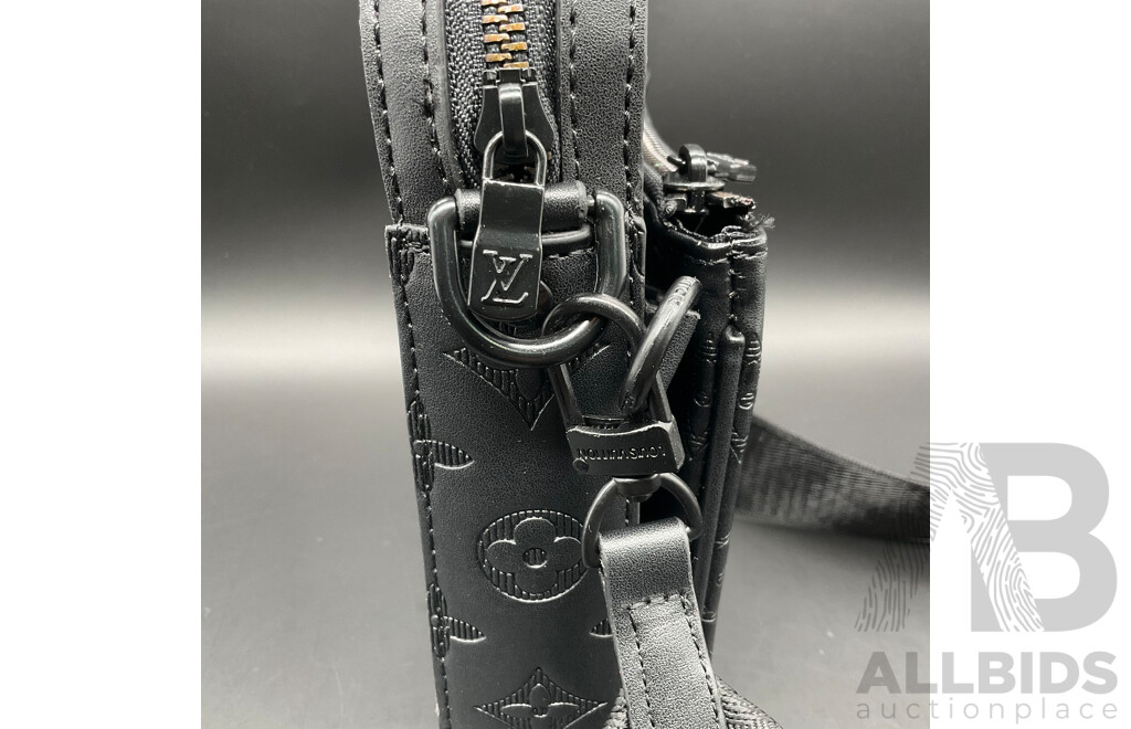 Monogram Shadown Leather Messenger Bag Branded LOUIS VUITTON