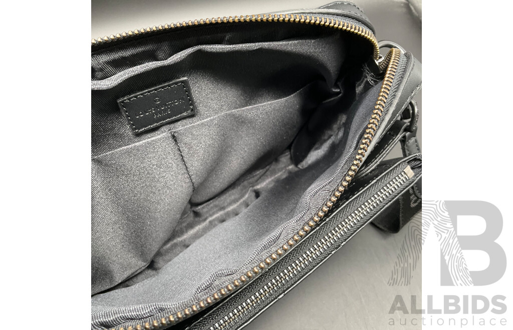 Monogram Shadown Leather Messenger Bag Branded LOUIS VUITTON