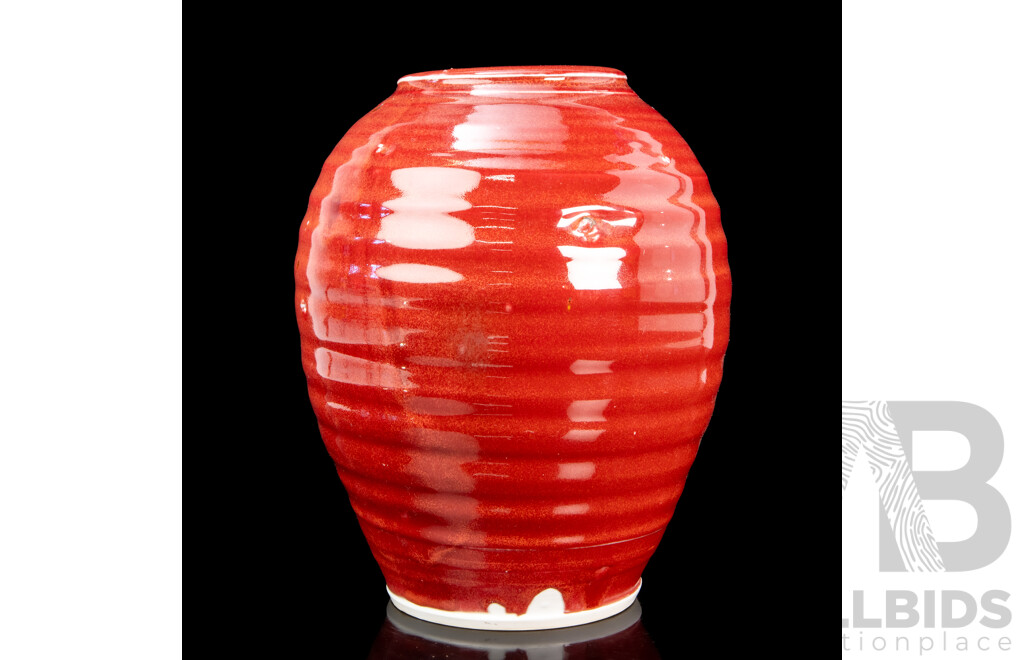 Ian Jones (20th Century, Australian, 1953-), Original Ribbed Oxblood Glazed Vase, 50H cm