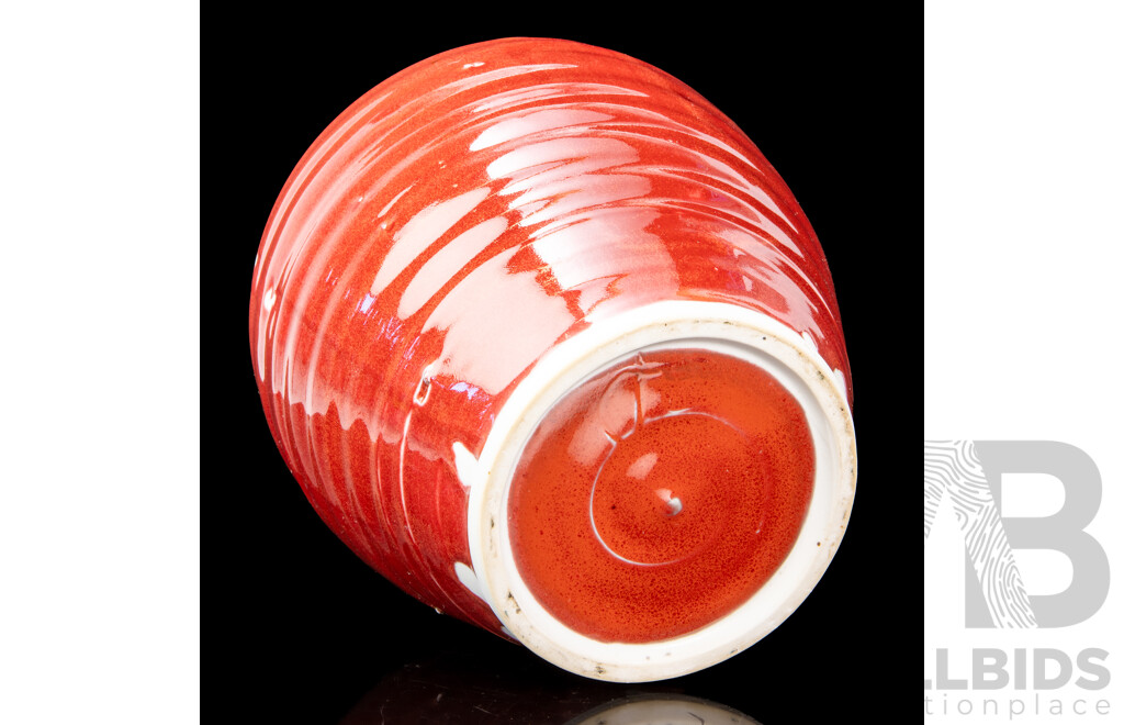 Ian Jones (20th Century, Australian, 1953-), Original Ribbed Oxblood Glazed Vase, 50H cm