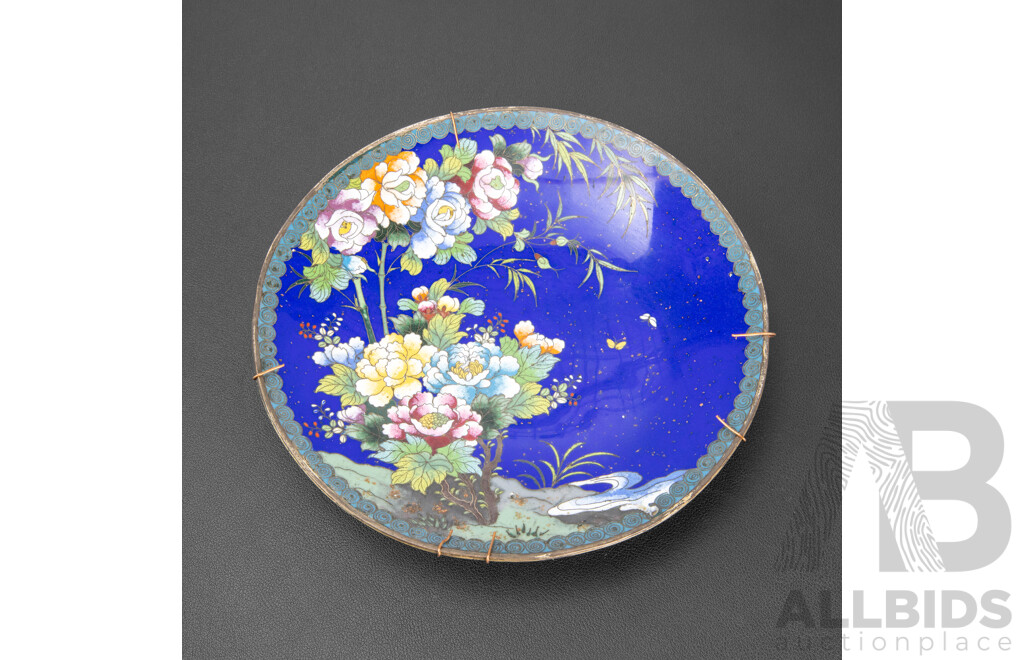 Antique Japanese Ando Cloisonne Enamel Charger (Meiji Era - 1868-1912), 20 x 20 cm (dimensions)