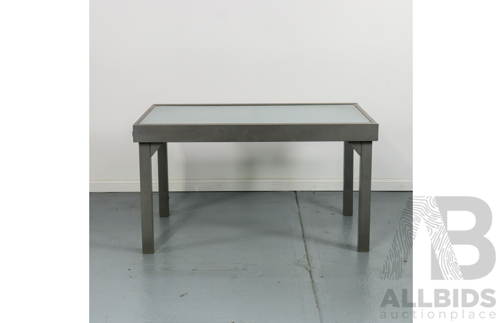 Six Piece Outdoor Table Set