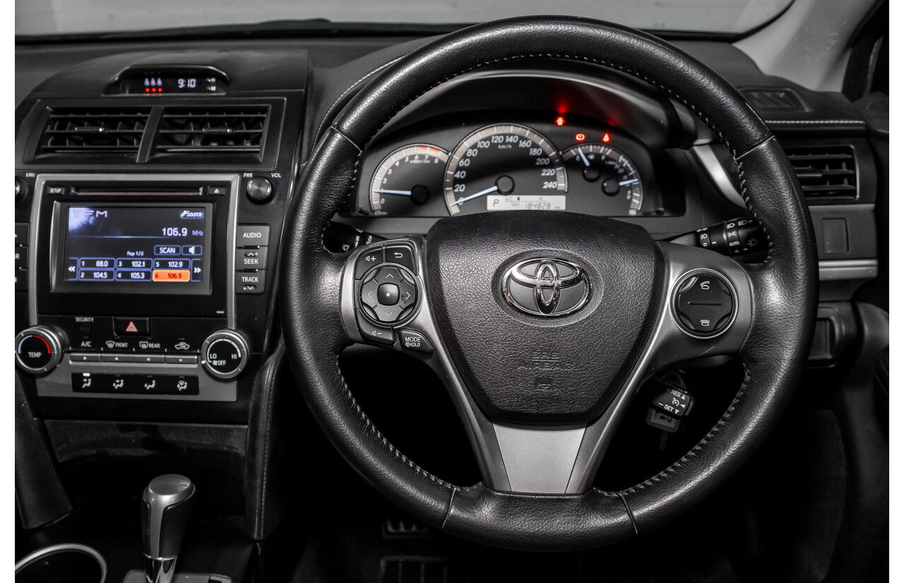 10/2013 Toyota Camry Atara R SE ASV50R 4d Sedan Premium Silver Metallic 2.5L