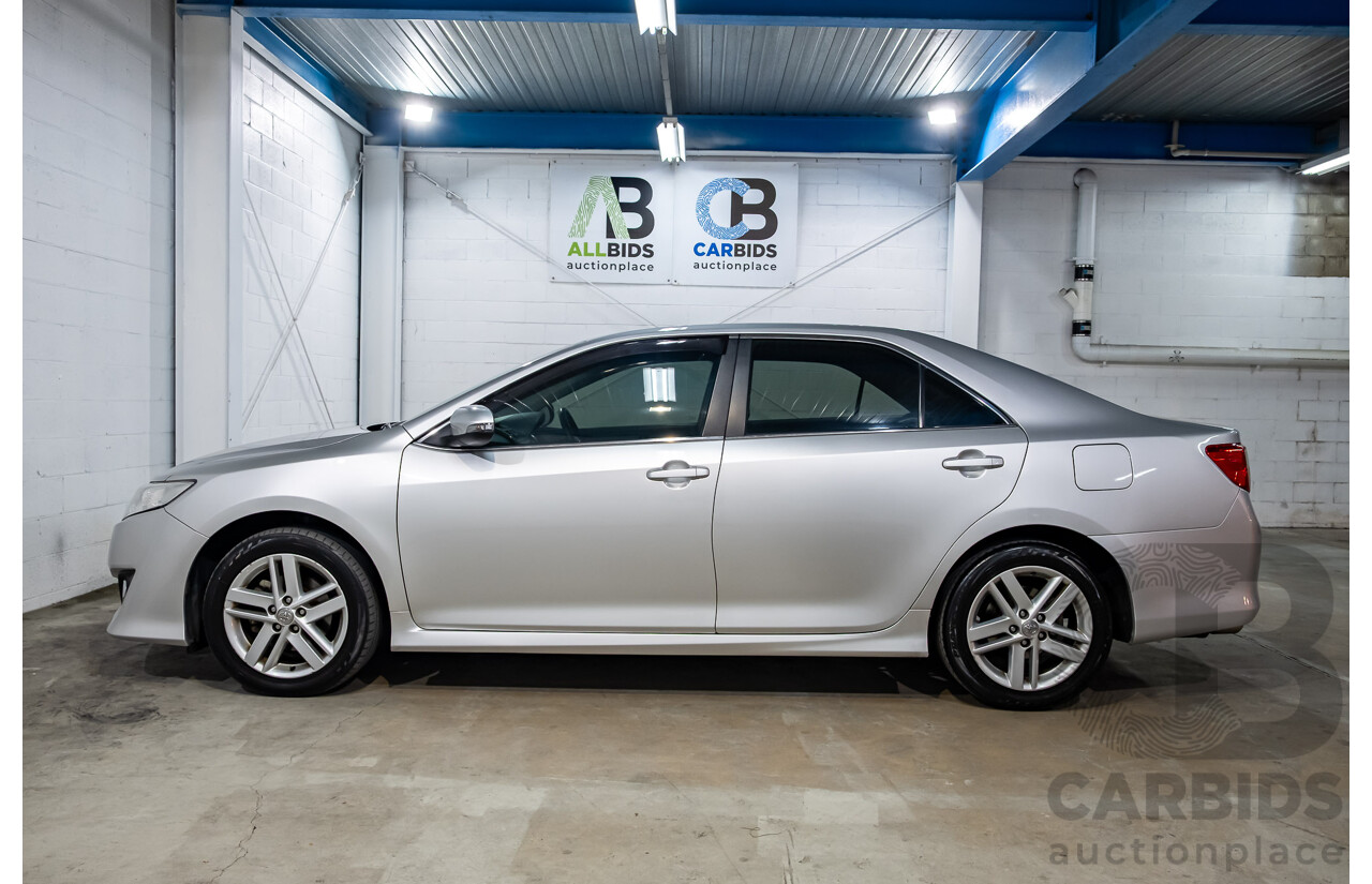 10/2013 Toyota Camry Atara R SE ASV50R 4d Sedan Premium Silver Metallic 2.5L