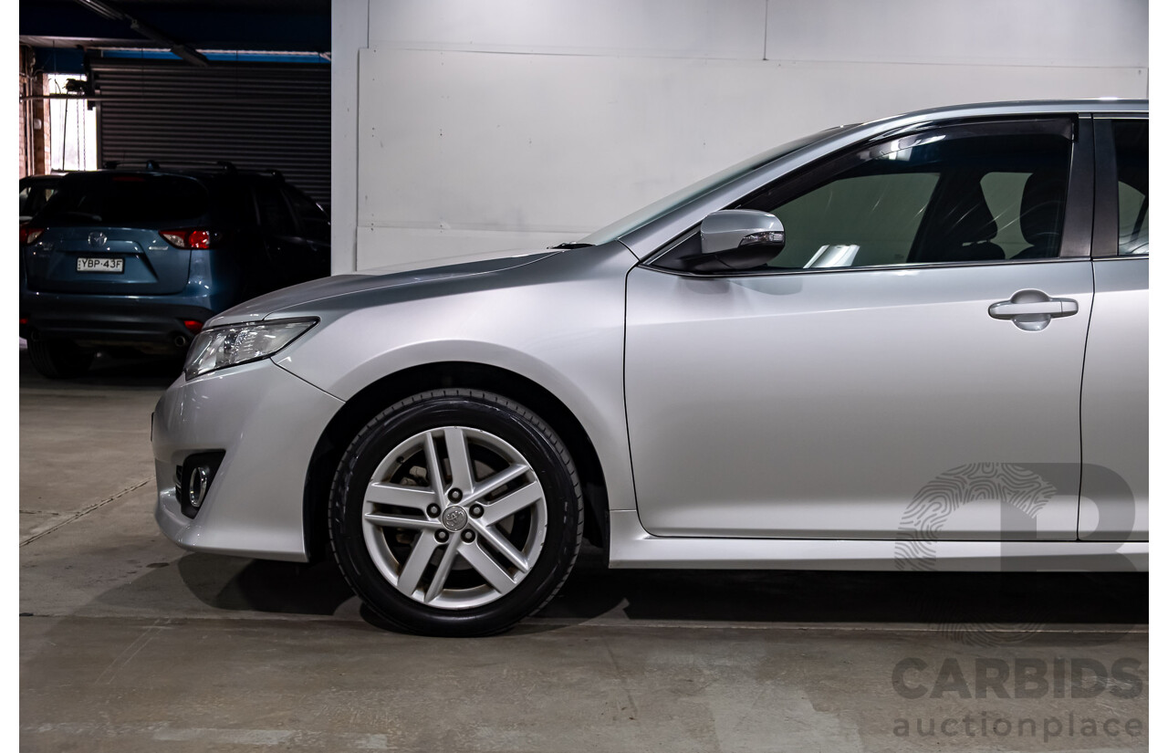 10/2013 Toyota Camry Atara R SE ASV50R 4d Sedan Premium Silver Metallic 2.5L