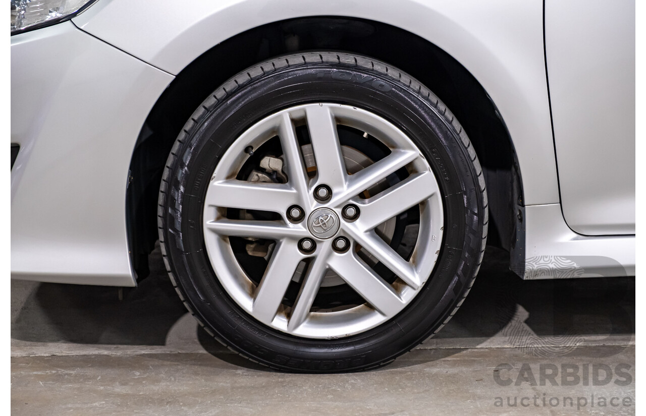 10/2013 Toyota Camry Atara R SE ASV50R 4d Sedan Premium Silver Metallic 2.5L