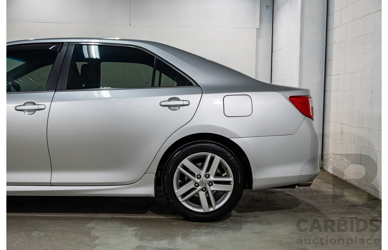 10/2013 Toyota Camry Atara R SE ASV50R 4d Sedan Premium Silver Metallic 2.5L