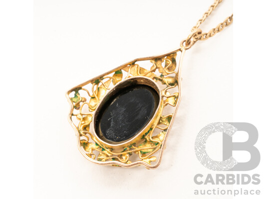 1660694 · 9ct Yellow Gold Chain & Pendant with Australian Opal. Length - 47cms