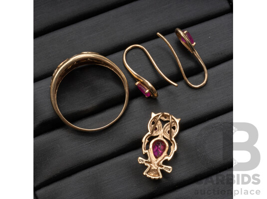 1660690 · 9ct Yellow Gold Ruby & Diamond Ring, Earrings & Pendant Set - 5.23gms