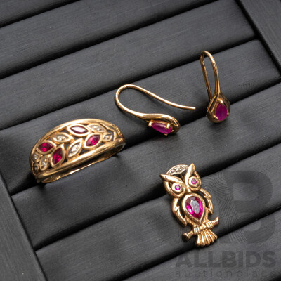 9ct Yellow Gold Ruby & Diamond Ring, Earrings & Pendant Set - 5.23gms
